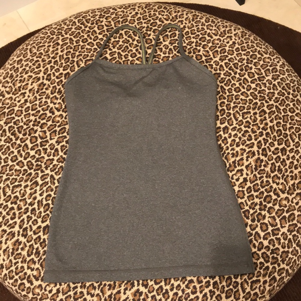 Lululemon power y size 2 heathered olive